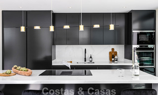 Villa mediterránea contemporánea de lujo en venta con vistas al valle del golf en Nueva Andalucía - Marbella 42798 