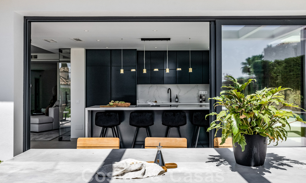 Villa mediterránea contemporánea de lujo en venta con vistas al valle del golf en Nueva Andalucía - Marbella 42806