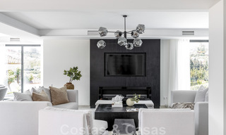 Villa mediterránea contemporánea de lujo en venta con vistas al valle del golf en Nueva Andalucía - Marbella 42809 