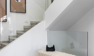 Villa mediterránea contemporánea de lujo en venta con vistas al valle del golf en Nueva Andalucía - Marbella 42811 