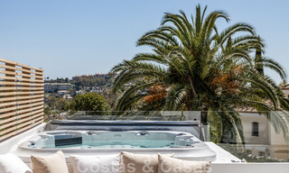Villa mediterránea contemporánea de lujo en venta con vistas al valle del golf en Nueva Andalucía - Marbella 42823 