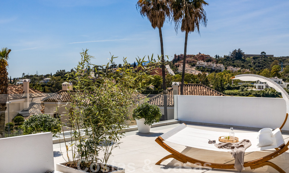 Villa mediterránea contemporánea de lujo en venta con vistas al valle del golf en Nueva Andalucía - Marbella 42826