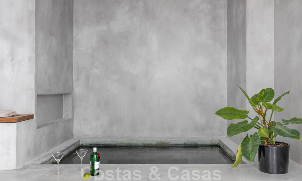 Villa mediterránea contemporánea de lujo en venta con vistas al valle del golf en Nueva Andalucía - Marbella 42830