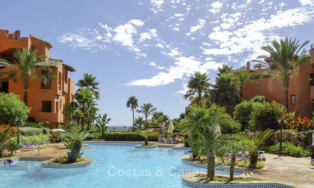 Menara Beach: apartamentos en venta en un exclusivo complejo residencial situado en primera línea de playa con vistas al mar, en la Nueva Milla de Oro entre Marbella y Estepona 42622