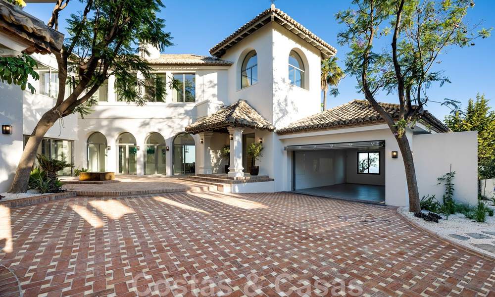 Prestigiosa villa de lujo de estilo mediterráneo en venta con impresionantes vistas panorámicas al mar en Benahavis - Marbella 43446