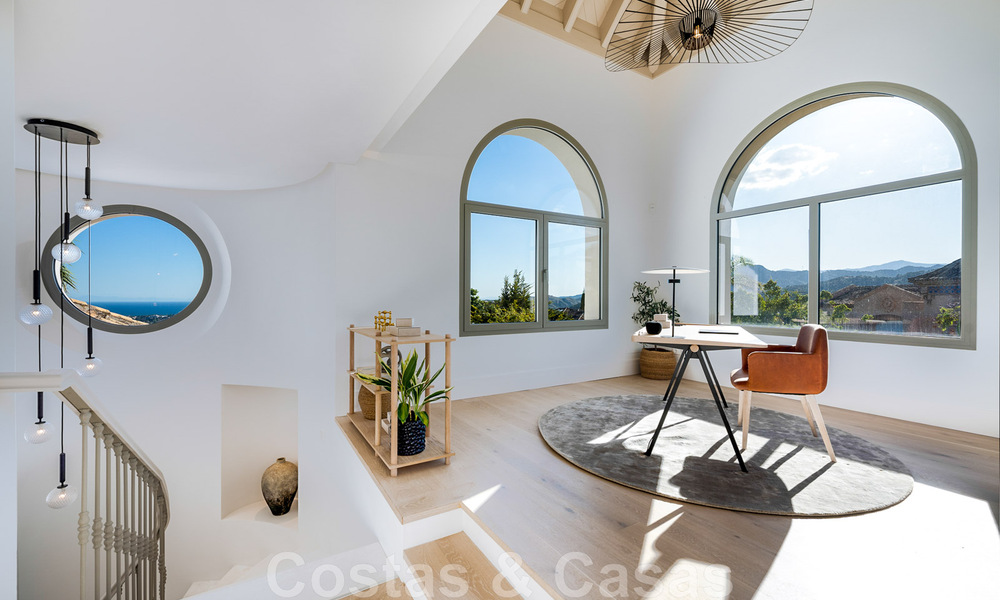 Prestigiosa villa de lujo de estilo mediterráneo en venta con impresionantes vistas panorámicas al mar en Benahavis - Marbella 43481