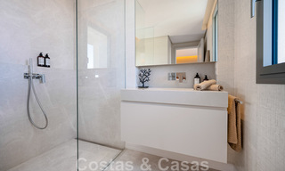 Prestigiosa villa de lujo de estilo mediterráneo en venta con impresionantes vistas panorámicas al mar en Benahavis - Marbella 43496 