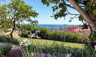 Prestigiosa villa de lujo de estilo mediterráneo en venta con impresionantes vistas panorámicas al mar en Benahavis - Marbella 43508 