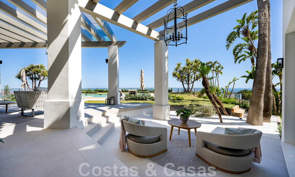 Prestigiosa villa de lujo de estilo mediterráneo en venta con impresionantes vistas panorámicas al mar en Benahavis - Marbella 43518