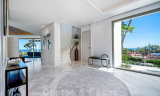 Prestigiosa villa de lujo de estilo mediterráneo en venta con impresionantes vistas panorámicas al mar en Benahavis - Marbella 43519 