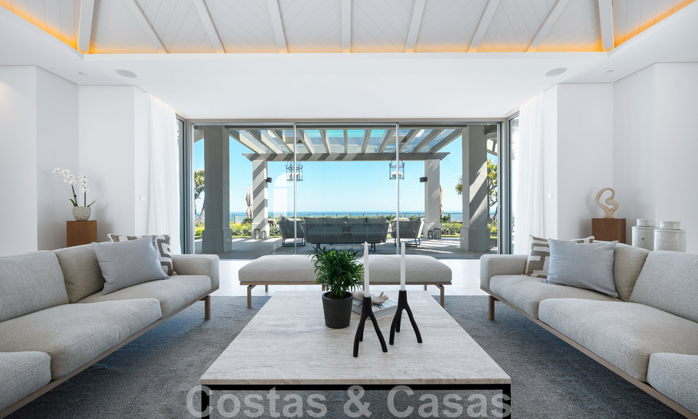 Prestigiosa villa de lujo de estilo mediterráneo en venta con impresionantes vistas panorámicas al mar en Benahavis - Marbella 43520