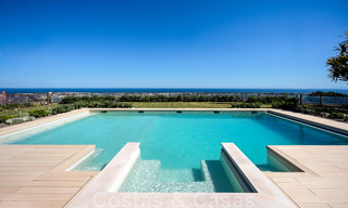 Prestigiosa villa de lujo de estilo mediterráneo en venta con impresionantes vistas panorámicas al mar en Benahavis - Marbella 43527 