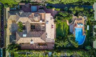 Fenomenal villa tradicional de lujo en venta en una gran parcela con vistas panorámicas al mar, situada en Sierra Blanca en la Milla de Oro de Marbella 42911 