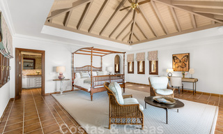 Fenomenal villa tradicional de lujo en venta en una gran parcela con vistas panorámicas al mar, situada en Sierra Blanca en la Milla de Oro de Marbella 42919 