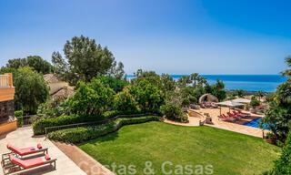 Fenomenal villa tradicional de lujo en venta en una gran parcela con vistas panorámicas al mar, situada en Sierra Blanca en la Milla de Oro de Marbella 42921 