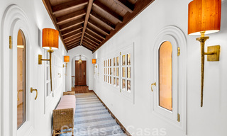 Fenomenal villa tradicional de lujo en venta en una gran parcela con vistas panorámicas al mar, situada en Sierra Blanca en la Milla de Oro de Marbella 42928 