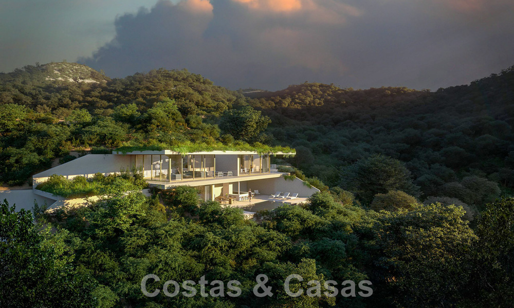 ¡Nueva en el mercado! Se vende villa de diseño innovador, completamente enclavada en la naturaleza, con hermosas vistas panorámicas, en Benahavis - Marbella 43346