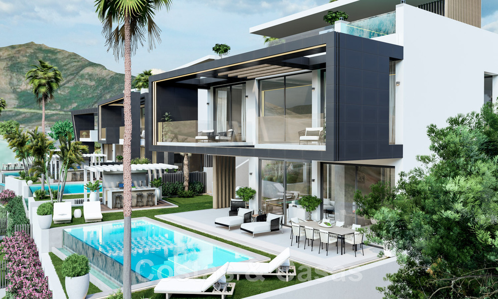 Nuevas y modernas villas de lujo en venta con jacuzzi en el solárium, en una exclusiva zona de golf en Benahavis - Marbella 43426