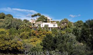 Amplia villa mediterránea en venta con vistas al mar en el complejo La Zagaleta en Marbella - Benahavis 43967 