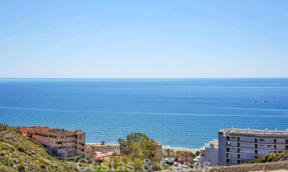 Apartamentos de lujo sostenibles, en venta, en una ubicación privilegiada con vistas panorámicas al mar, situados entre Benalmádena y Fuengirola - Costa del Sol 43956