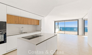 Apartamentos en venta, en una ubicación privilegiada con vistas al mar entre Benalmádena y Fuengirola - Costa del Sol 804949 