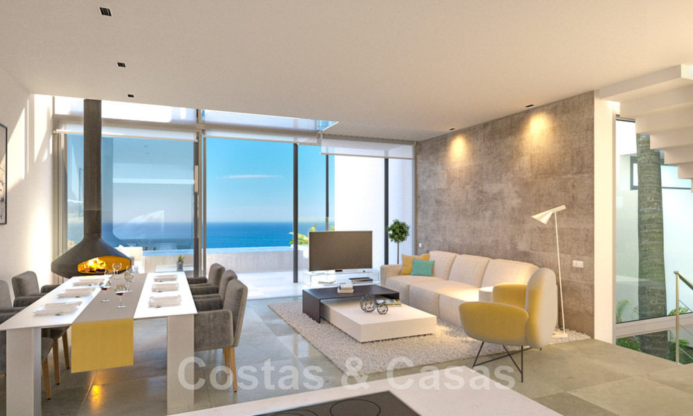 Nuevos y exclusivos adosados en venta de estilo contemporáneo con impresionantes vistas al mar en una prestigiosa urbanización de Fuengirola, Costa del Sol 43946