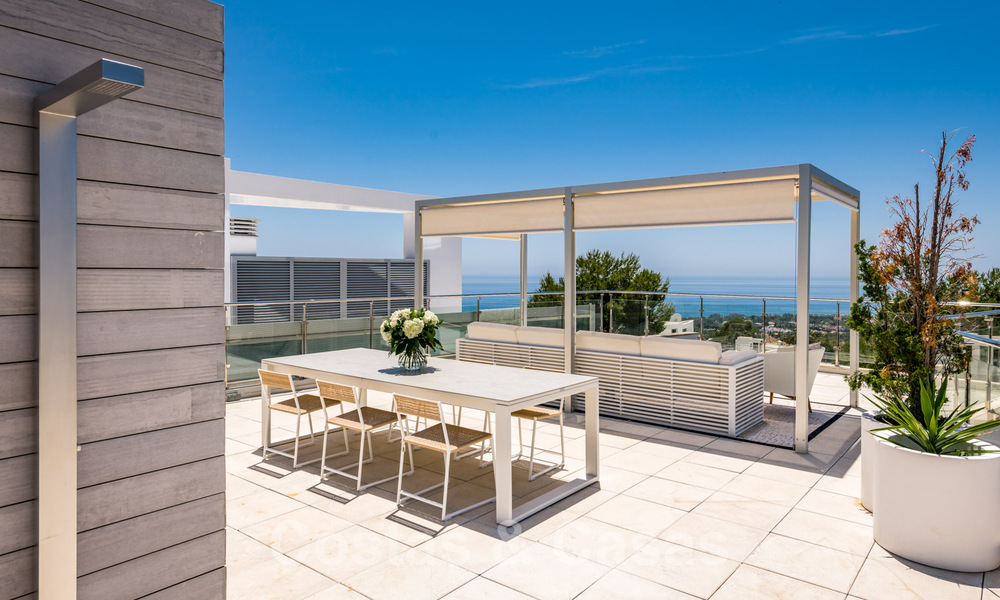 ¡Última villa! Exclusiva villa arquitectónica de lujo en venta, con vistas al mar, en la codiciada Sierra Blanca, en la Mila de Oro de Marbella 43631