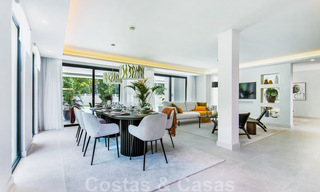 Villa de lujo nueva, lista para entrar a vivir, a poca distancia de la playa en una zona preferida de Guadalmina Baja en Marbella 43797 