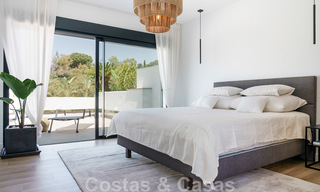 Se vende ático de lujo totalmente reformado de estilo escandinavo con amplias terrazas en la Milla de Oro de Marbella 44250 