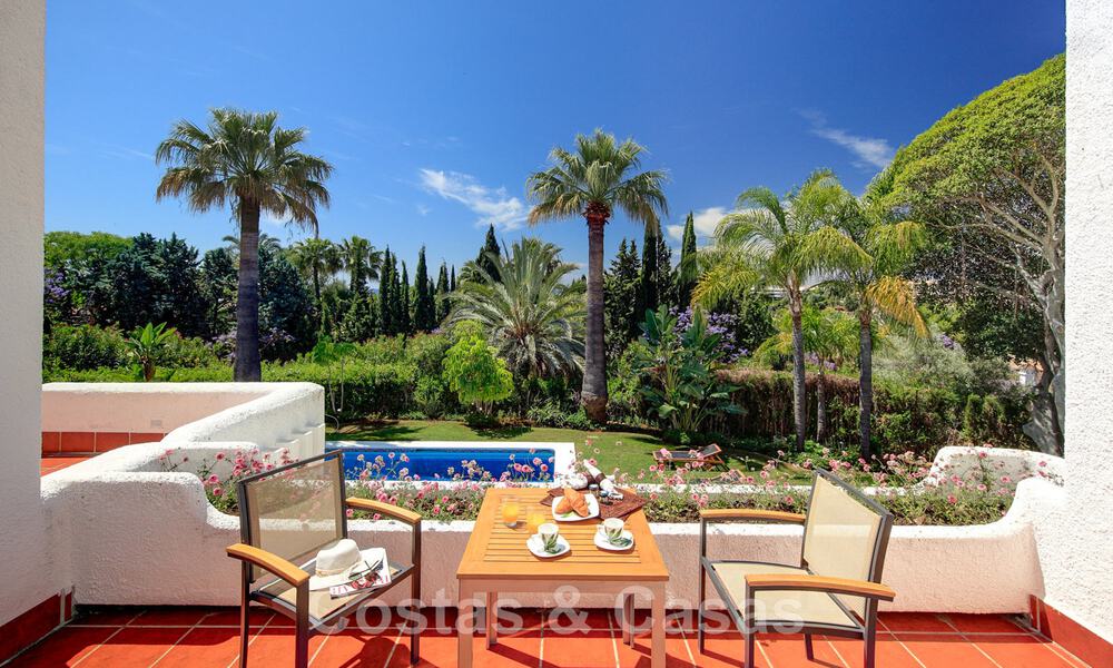 Única, villa de lujo andaluza en venta en una ubicación muy solicitada en Nueva Andalucía en Marbella 44465