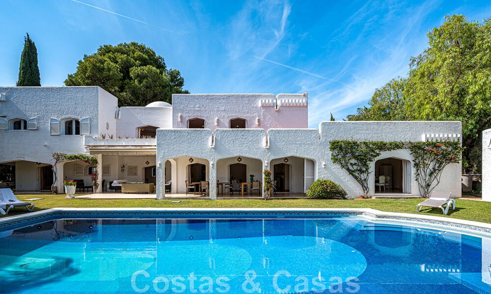 Única, villa de lujo andaluza en venta en una ubicación muy solicitada en Nueva Andalucía en Marbella 44482
