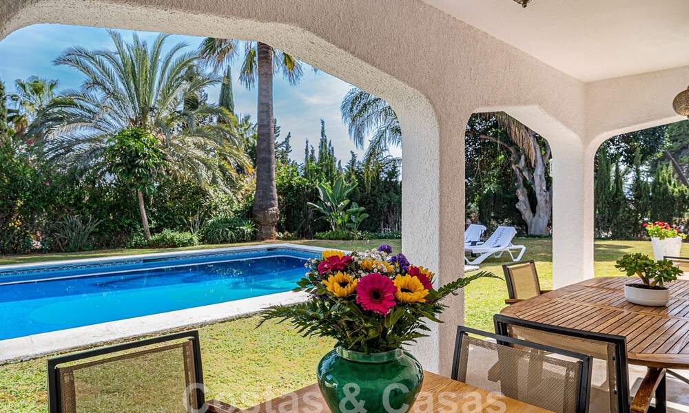 Única, villa de lujo andaluza en venta en una ubicación muy solicitada en Nueva Andalucía en Marbella 44484