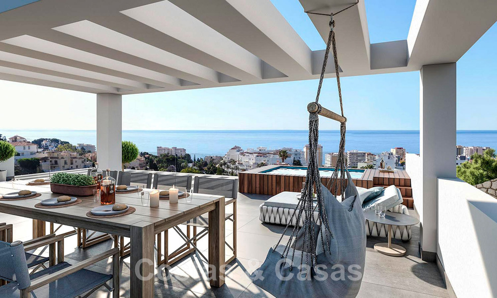 Nueva villa de diseño modernista en venta con fenomenales vistas al mar a poca distancia de la playa en Benalmádena, Costa del Sol 44587