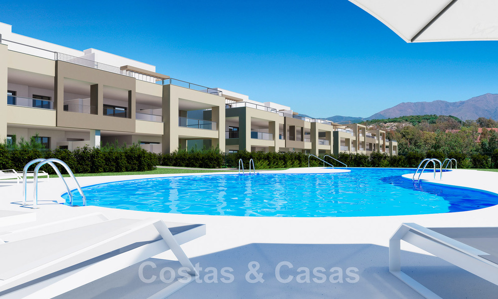 Nuevos apartamentos contemporáneos de lujo en venta con vistas al mar a poca distancia de la playa en Casares, Costa del Sol 44509