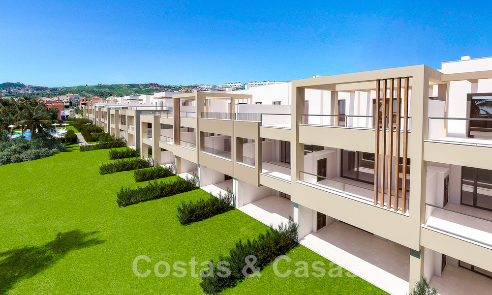 Nuevos apartamentos contemporáneos de lujo en venta con vistas al mar a poca distancia de la playa en Casares, Costa del Sol 44513