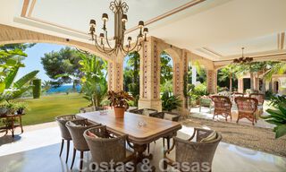Majestuosa villa de lujo en venta con vistas panorámicas al mar en la exclusiva comunidad de Sierra Blanca en la Milla de Oro de Marbella 44775 