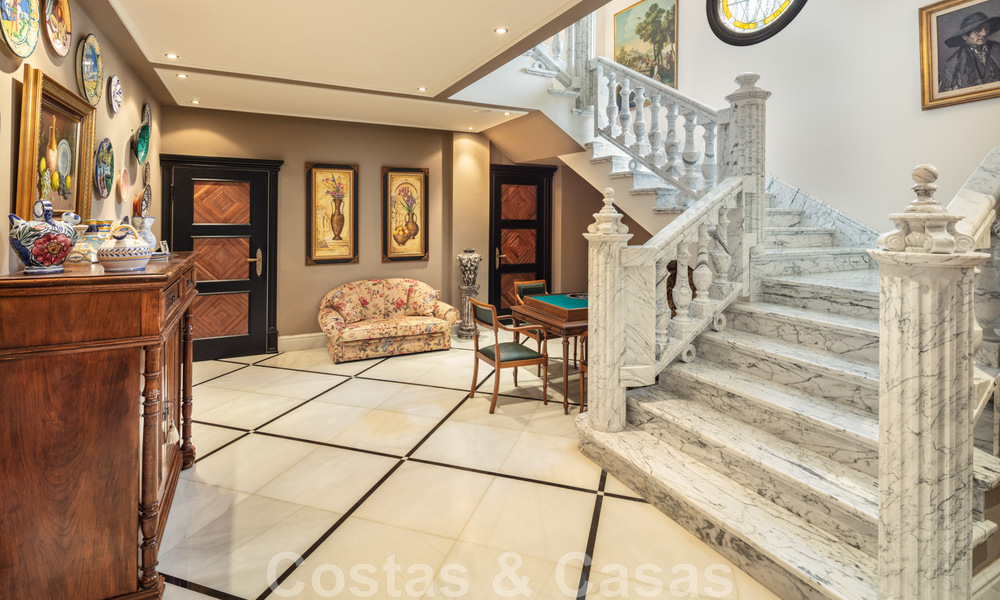 Majestuosa villa de lujo en venta con vistas panorámicas al mar en la exclusiva comunidad de Sierra Blanca en la Milla de Oro de Marbella 44782