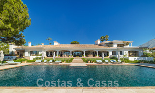 Se vende magistral villa de diseño en una de las zonas más deseadas de la Milla de Oro de Marbella con vistas al mar 45958 