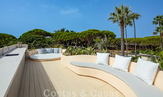 Villa andaluza modernista en venta con vistas panorámicas, cerca de la playa, en la Milla de Oro de Marbella 44911 