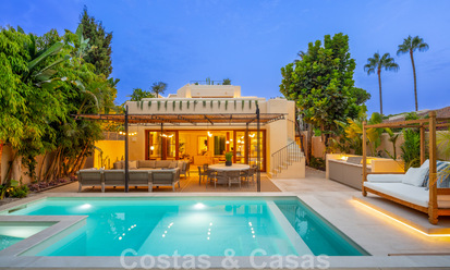 Villa andaluza modernista en venta con vistas panorámicas, cerca de la playa, en la Milla de Oro de Marbella 44929
