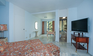 Amplio apartamento en venta con terraza y piscina privada, en segunda línea de playa en el centro de Marbella 44941 