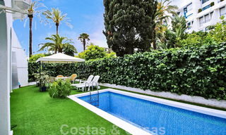 Amplio apartamento en venta con terraza y piscina privada, en segunda línea de playa en el centro de Marbella 44958 