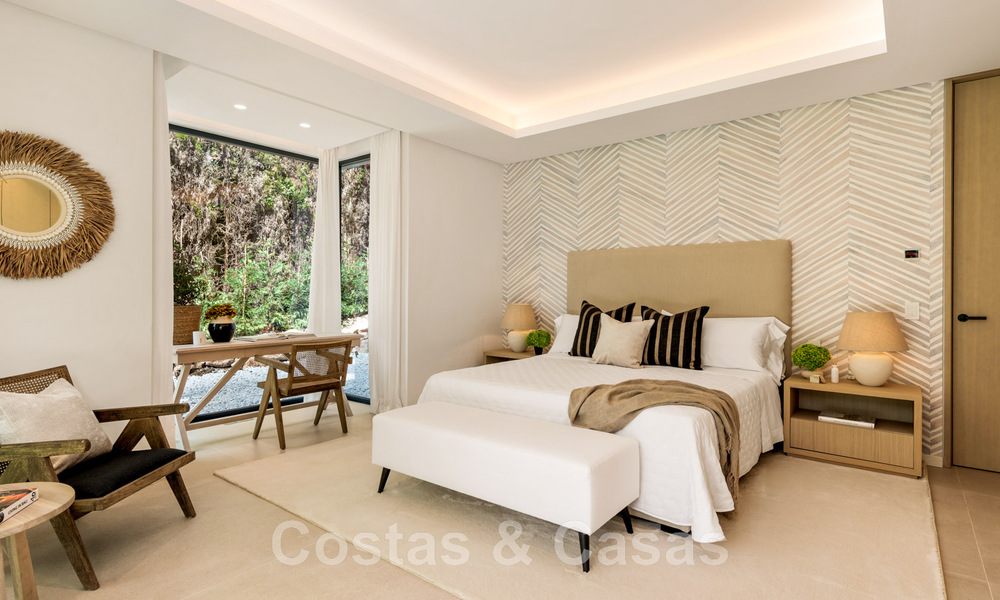 Villa de diseño español en venta, a pasos del campo de golf en Marbella - Benahavis 45453