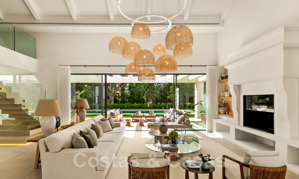 Villa de diseño español en venta, a pasos del campo de golf en Marbella - Benahavis 45462