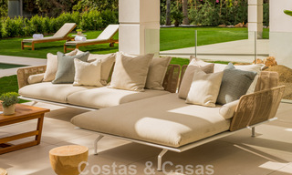 Villa de diseño español en venta, a pasos del campo de golf en Marbella - Benahavis 45491 
