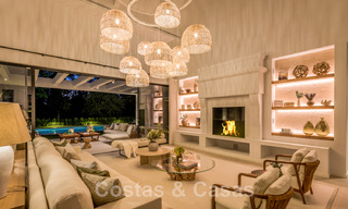 Villa de diseño español en venta, a pasos del campo de golf en Marbella - Benahavis 45523 