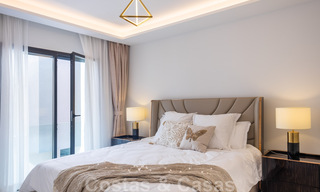 Se vende villa adosada, lista para entrar a vivir, con vistas al mar, en primera línea de playa, a pocos minutos a pie de Estepona centro 45407 