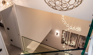 Se vende villa adosada, lista para entrar a vivir, con vistas al mar, en primera línea de playa, a pocos minutos a pie de Estepona centro 45412 