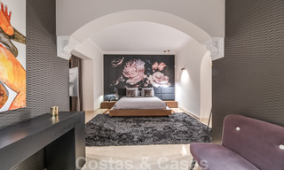 Amplia villa de lujo en venta, de estilo andaluz situada en una posición alta en Nueva Andalucía, Marbella 45068 