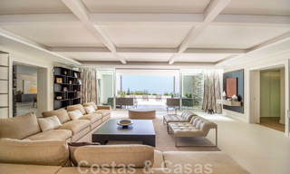 Villa contemporánea de lujo en venta con vistas al mar en el complejo más exclusivo de La Zagaleta en Benahavis - Marbella 45173 